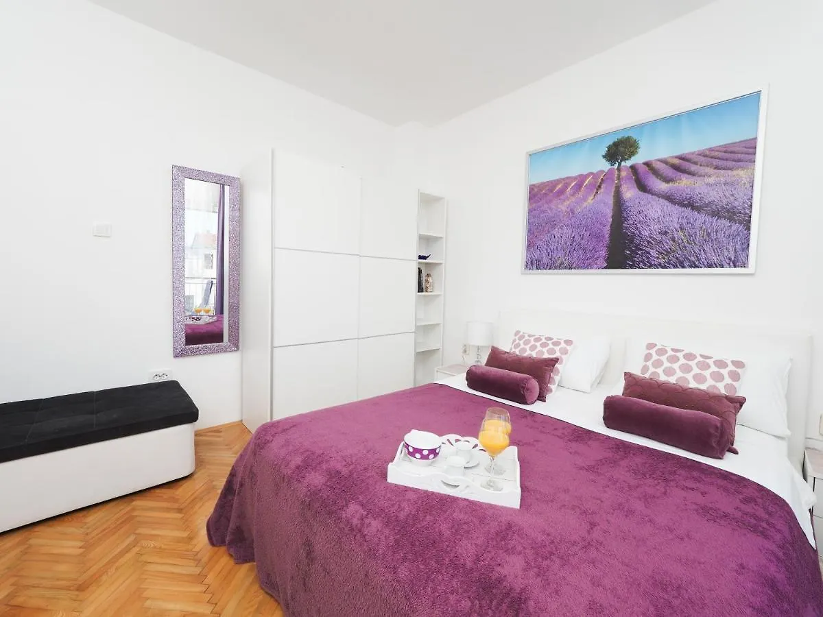 Beach Paradise Apartments 0*, Zadar